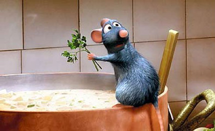 Remy ai fornelli nel film Ratatouille