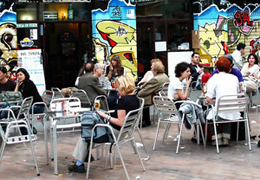 Olé Chueca, cuore gay di Madrid 2 I localini del quartiere gay