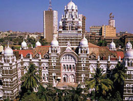 Mumbai La Churchgate Station