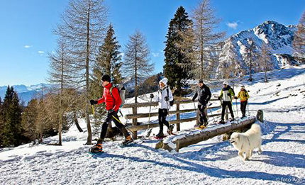 Con le ciaspole per la Val di Non