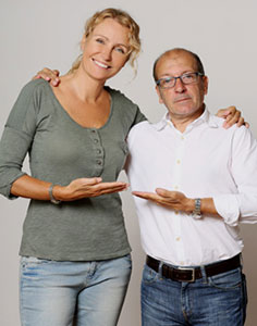 Licia Colò e il suo compagno di viaggio Dario Vergassola nel programma tv 