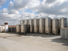 Vini di Tunisia 2 Contenitori refrigerati tenuti all'aperto