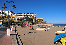 Vita da spiaggia a Torremolinos