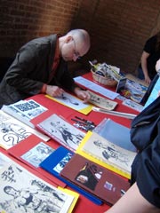 Disegnatore all'opera