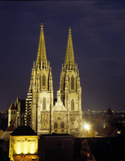 Il duomo di notte © Regensburg Tourismus GmbH 