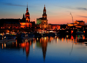 Dresda, panorama notturno © Deutsche Zentrale für Tourismus e.V. (Keute, Jochen) 