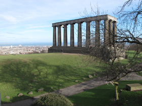 castelloUn "Partenone" scozzese sulla Calton Hill