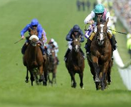 Il Derby di Epsom, un appuntamento imperdibile per i festeggiamenti della Regina