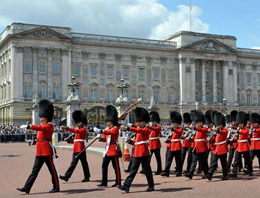 Buckingam Palace, il cambio della guardia