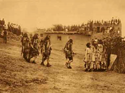Cerimoniali indiani in New Mexico e Arizona, di Erna Fergusson, 1931, Dancing Gods