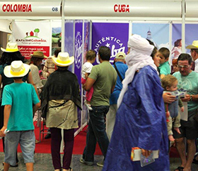 Visita agli stand della Colombia e di Cuba