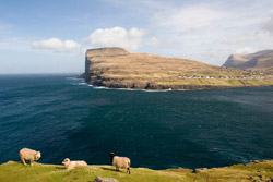 Faroer Isola di Eysturoy dall'isola di Streymoy (Lucio Rossi/Latitudeslife.com)