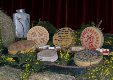 I formaggi del casaro si assaporano in Alta Val Brembana