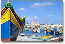 Luzzu, le tipiche barche dei pescatori (Foto: Malta Tourism Authority)