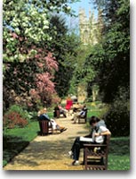 Magdalen College, Botanic Gardens