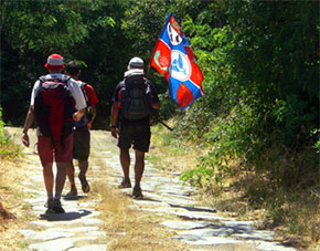 Pellegrini sulla via Francigena