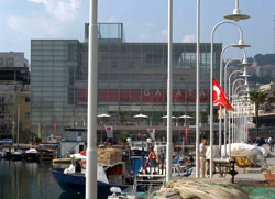 A Genova il museo dell’emigrazione 1 Il museo Galata dall'esterno (Foto: Merlo)