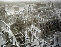 Le ferite lasciate a Dresda dai bombardamenti