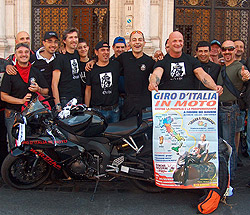 Un momento della prima edizione del giro