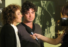 L'attrice e regista insieme al compagno, Riccardo Scamarcio alla presentazione del film. Foto: M. Gaudina