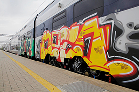 Graffiti su un treno