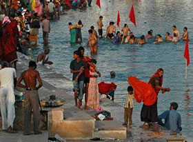 Uttar Pradesh Le rive del lago di Pushkar