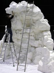 Grotta in cera di Invernomuto (Courtesy Fondazione Hangar Bicocca, Copyright Agostino Osio)