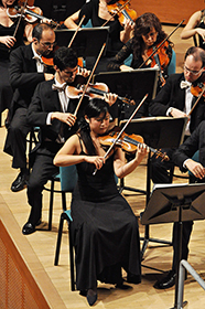 I violini dell'Orchestra Sinfonica di Milano Giuseppe Verdi 
