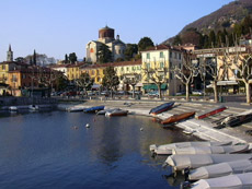 Il porto di Laveno 