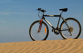 Un treno nel deserto africano