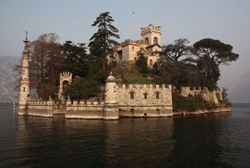 L'isola di Loreto nei pressi di Monte Isola