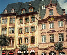 In Germania il fascino delle città storiche 1 Magonza