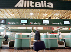 Il banco check in Alitalia a Malpensa