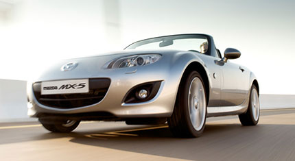 La roadster icona di se stessa: Mazda MX-5