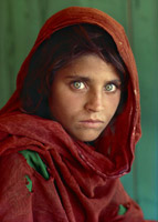 Le foto di Steve McCurry a Palazzo della Ragione