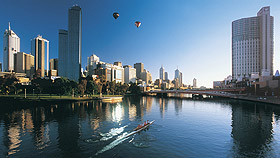 Lo Yarra River