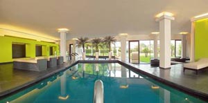 La piscina dello Steigenberger Hotel Terme Merano