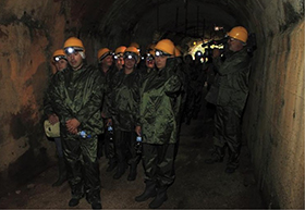 Un giorno da minatori