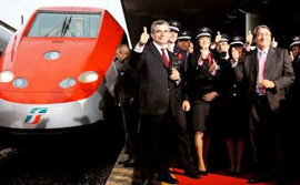 Moretti, Cipolletta e il personale in servizio sul nuovo Frecciarossa