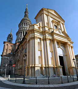 Novara, Basilica di San Guadenzio