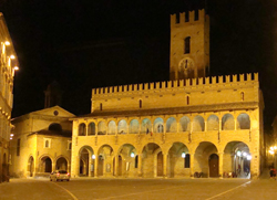 Ciborghi Offida, piazza del Popolo