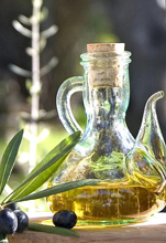 Nel Cilento a raccogliere le olive e spremere l'olio