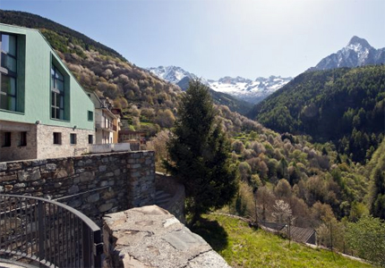 La posizione panoramica dell'Ostello del Pittore a Paspardo (Brescia)