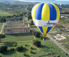 Sorvolare Paestum in mongolfiera