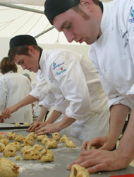 Panificatori all'opera