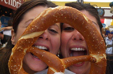 Pane e solidarietà in piazza a Vigevano