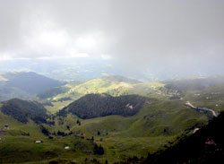 In moto, sui monti della Prima Guerra Mondiale 3 Vista dal Monte Grappa