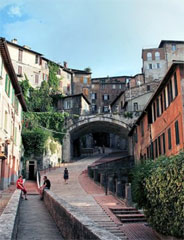 Scoprire le città "in tutti i sensi" 1 Perugia
