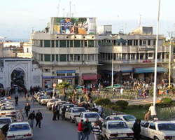 Tangeri La strada che porta al Suk