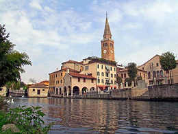 Portogruaro sul fiume Lemene